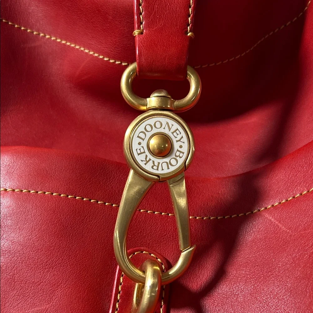 Dooney & Bourke Red Leather Shoulder Bag - Picture 2 of 9